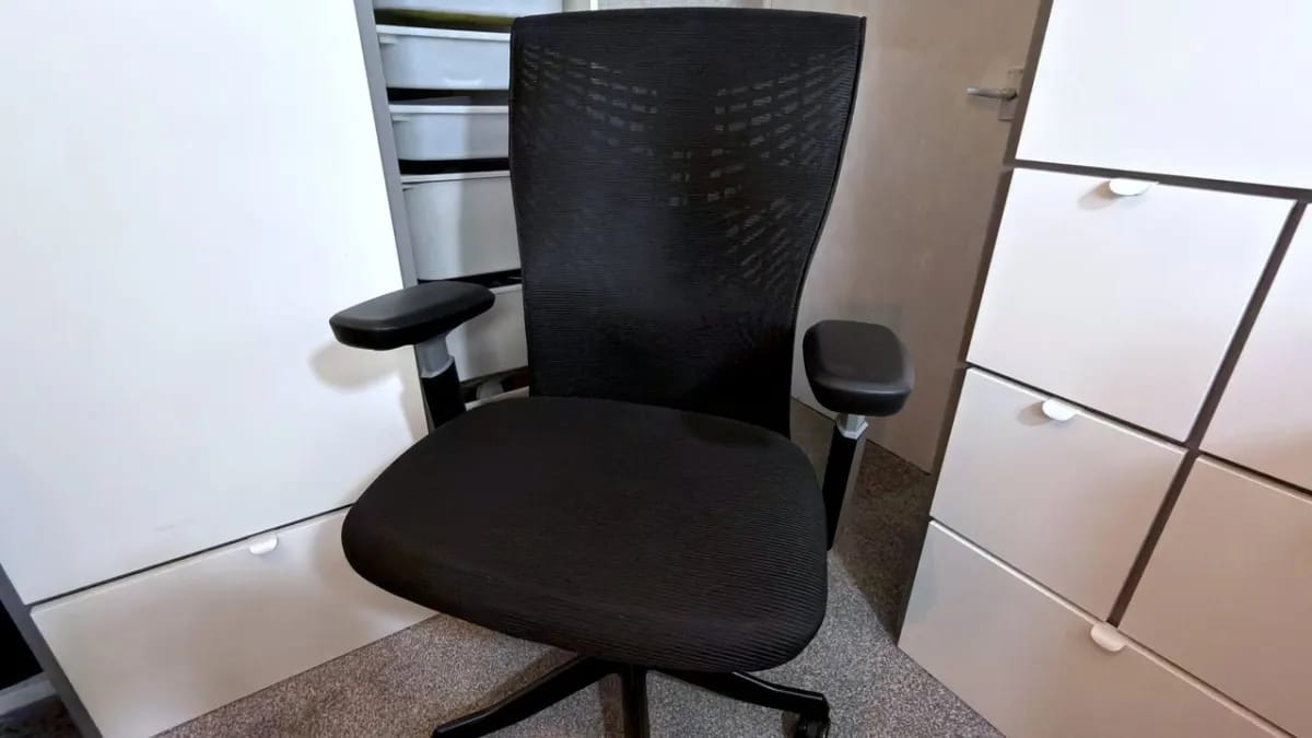 Autonomous ErgoChair Ultra 2 apžvalga: patogi kėdė, bet kaina kelia klausimų