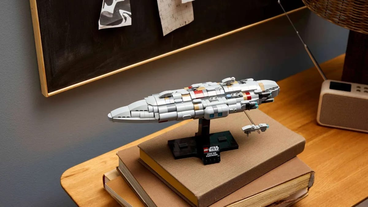 LEGO Star Wars Home One Starcruiser kaina nukrito iki visų laikų žemumų prieš set'o gamybos pabaigą