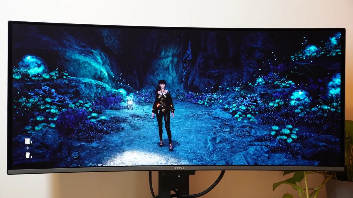 MSI MPG 341CQR QD-OLED X36 apžvalga: stiprus atnaujinimas už 899 USD