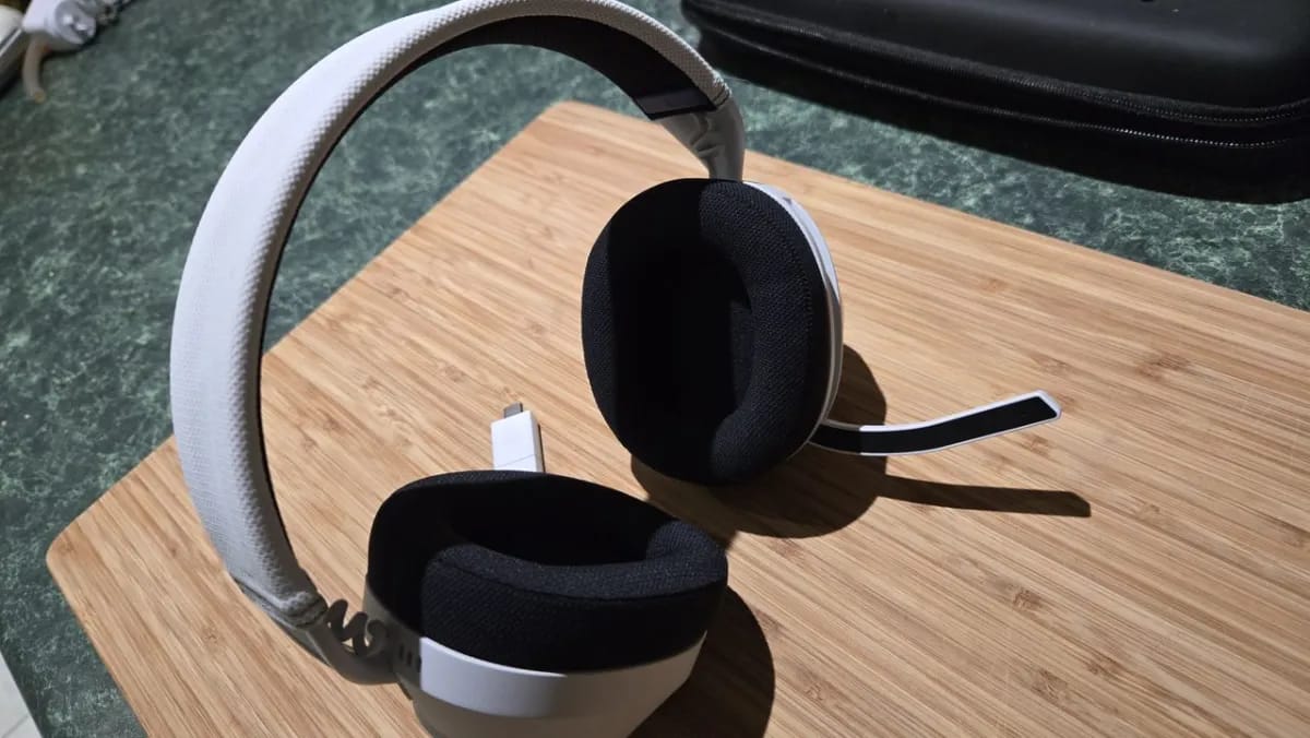 PowerA LucidSound LS500 apžvalga: jokių nereikalingų smulkmenų neturintis headset'as, lenkiantis savo kainos kategoriją