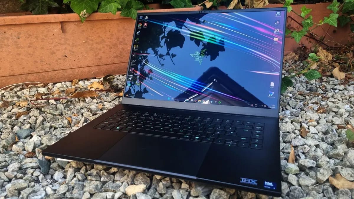 Razer Blade 16 (2026) apžvalga: stulbinantis nešiojamas kompiuteris, žiauri kaina