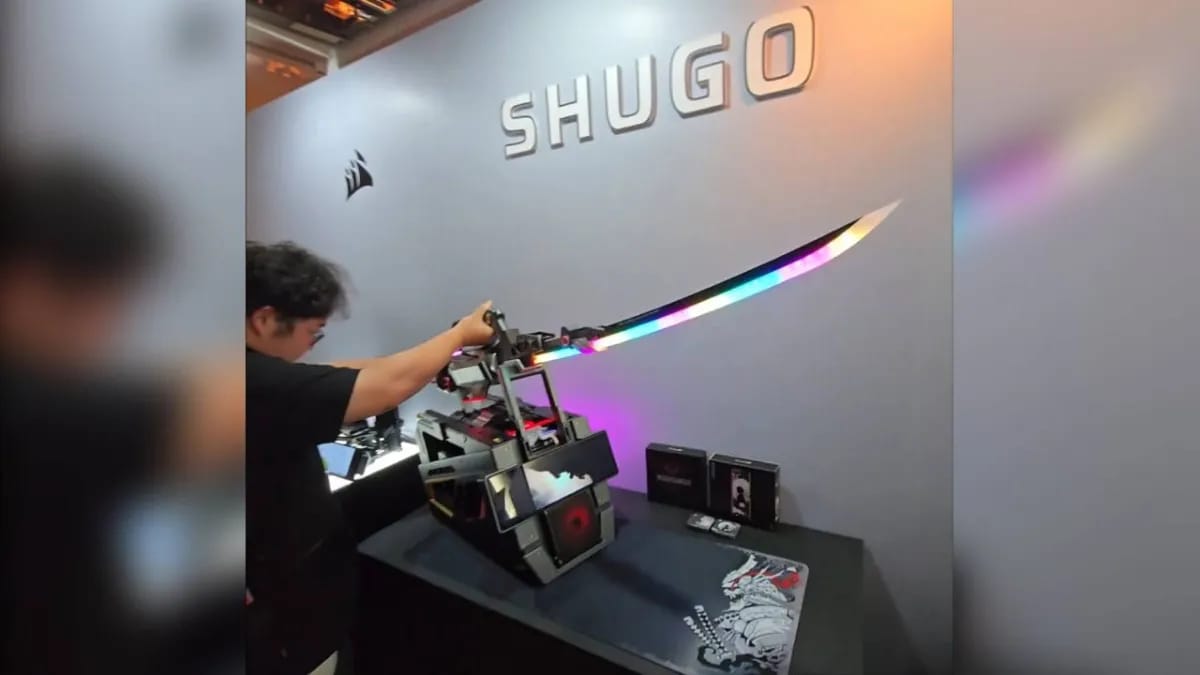 Corsair Computex 2026 pristatė PC, pastatytą į šviečiantį samurajų kardą