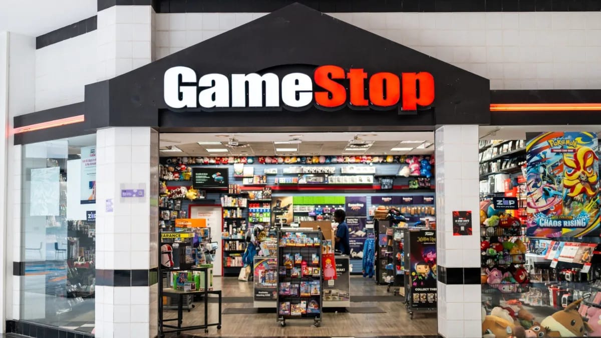 GameStop vėl atidaro uždarytas parduotuves – pradeda nuo vienos Ohajuje